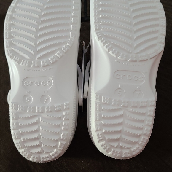 W7 Crocs Classic Translucent - Picture 3 of 3